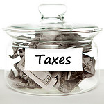 Freelance writers maximize deductions to reduce taxes.